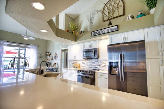 6195 KEVITT BOULEVARD, Port Charlotte, FL 33981