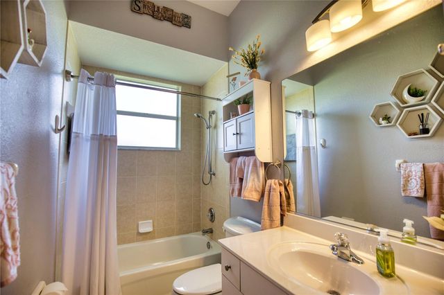 6195 KEVITT BOULEVARD, Port Charlotte, FL 33981