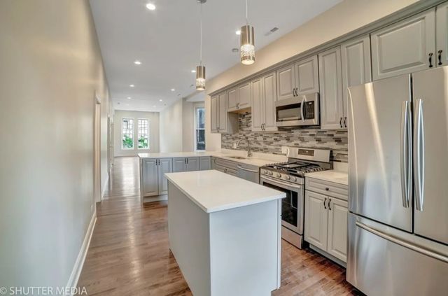 1415 W Cortez Street 1, Chicago, IL 60642