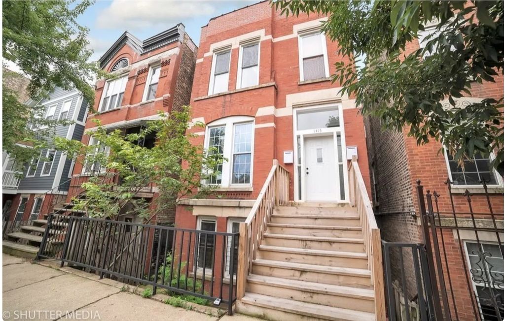 1415 W Cortez Street 1, Chicago, IL 60642