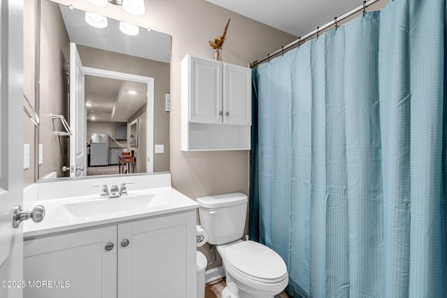 74 Bradshaw Drive, Manahawkin, NJ 08050