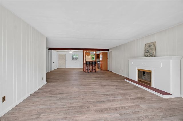 1117 E Ridgeway Drive, Fayetteville, AR 72701