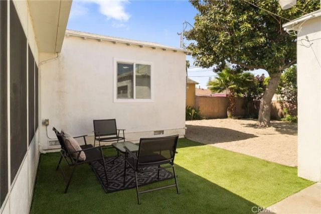 833 E 91st, Los Angeles, CA 90002