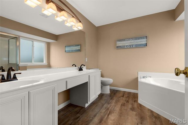 3901 Rocky Mound Drive, Wentzville, MO 63385