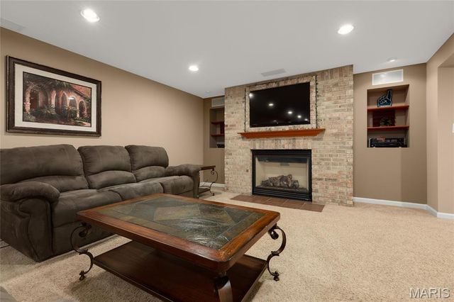 3901 Rocky Mound Drive, Wentzville, MO 63385