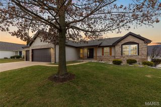 3901 Rocky Mound Drive, Wentzville, MO 63385