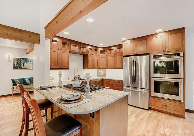 13020 Squak Mountain Road SE, Issaquah, WA 98027