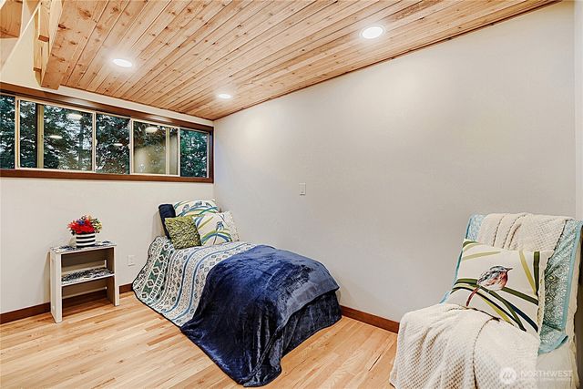 13020 Squak Mountain Road SE, Issaquah, WA 98027