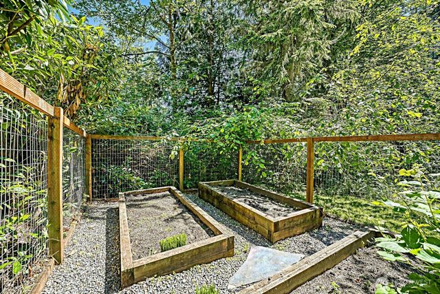 13020 Squak Mountain Road SE, Issaquah, WA 98027