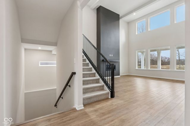 9457 Dogwood Drive, Mccordsville, IN 46055