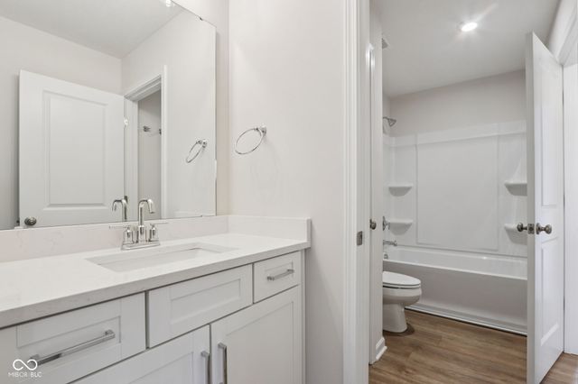 9457 Dogwood Drive, Mccordsville, IN 46055