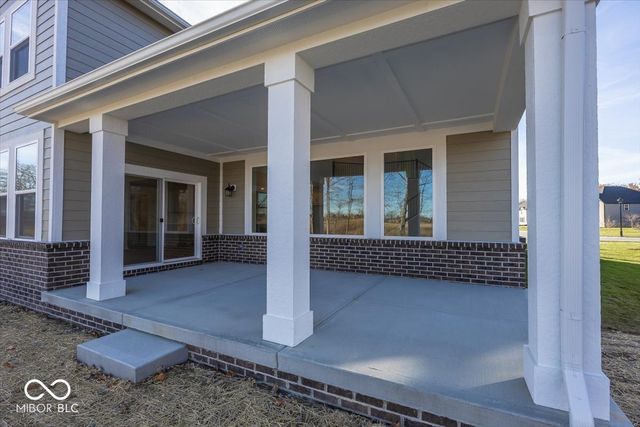 9457 Dogwood Drive, Mccordsville, IN 46055