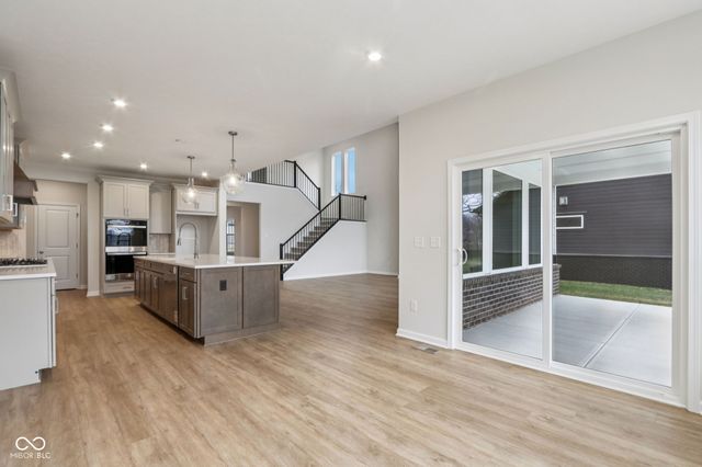 9457 Dogwood Drive, Mccordsville, IN 46055