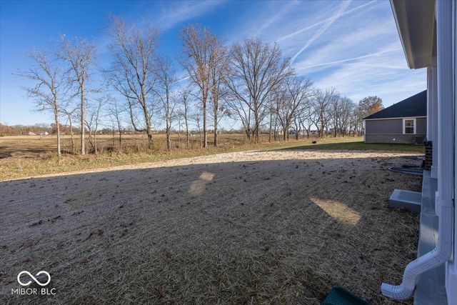 9457 Dogwood Drive, Mccordsville, IN 46055