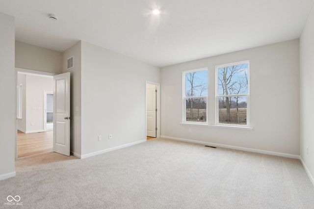 9457 Dogwood Drive, Mccordsville, IN 46055