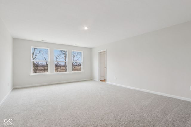 9457 Dogwood Drive, Mccordsville, IN 46055