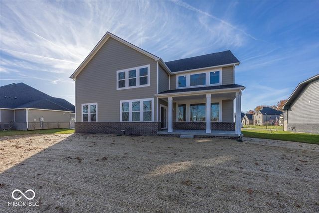 9457 Dogwood Drive, Mccordsville, IN 46055