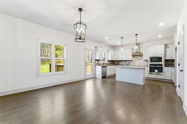 198 Lotus Lane, Covington, GA 30016