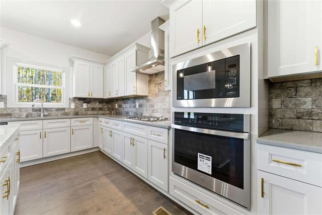 198 Lotus Lane, Covington, GA 30016