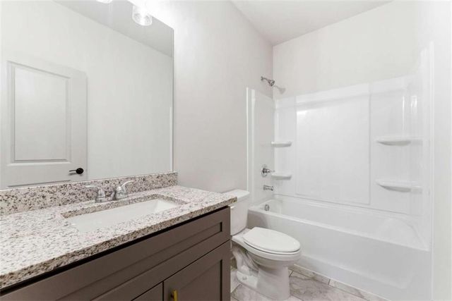 198 Lotus Lane, Covington, GA 30016