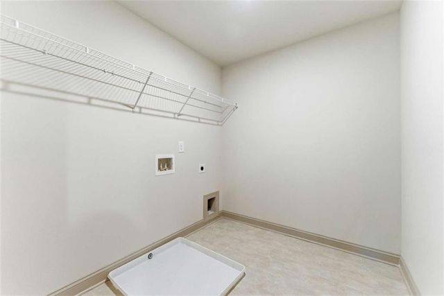 198 Lotus Lane, Covington, GA 30016