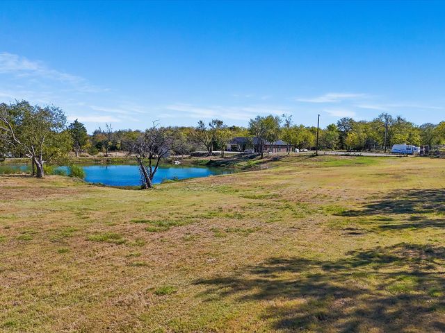 12303 CR-4026, Kemp, TX 75143