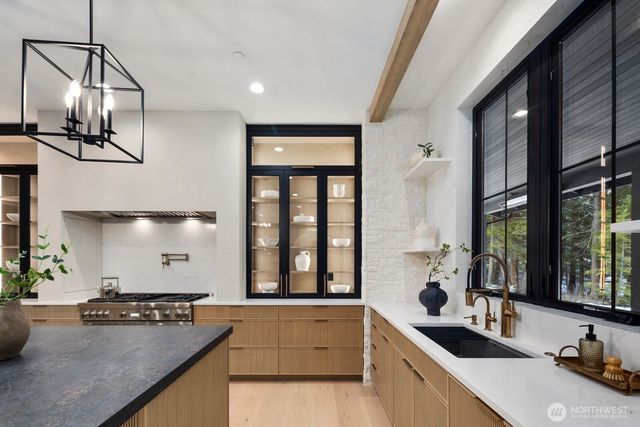 220 Farmhouse Way, Cle Elum, WA 98922