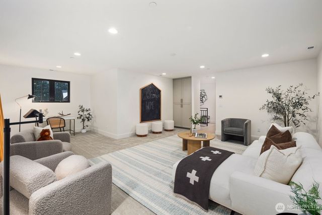 220 Farmhouse Way, Cle Elum, WA 98922