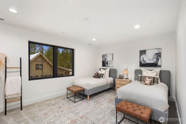 220 Farmhouse Way, Cle Elum, WA 98922