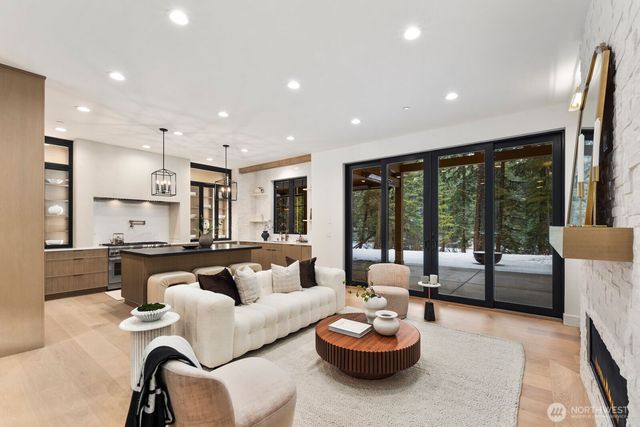 220 Farmhouse Way, Cle Elum, WA 98922