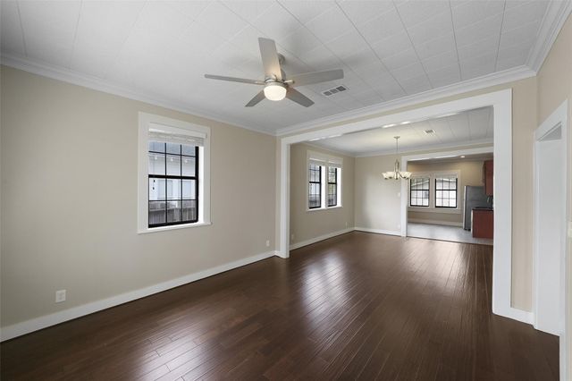 309 Pecore Street, Houston, TX 77009