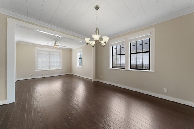 309 Pecore Street, Houston, TX 77009