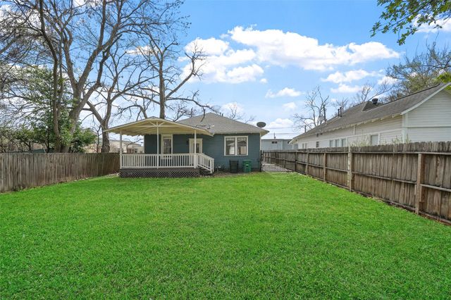 309 Pecore Street, Houston, TX 77009