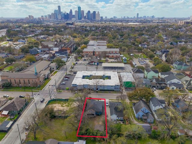 309 Pecore Street, Houston, TX 77009