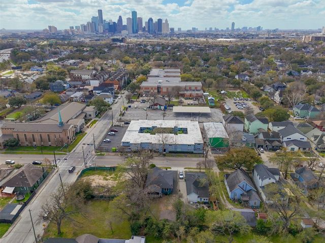 309 Pecore Street, Houston, TX 77009