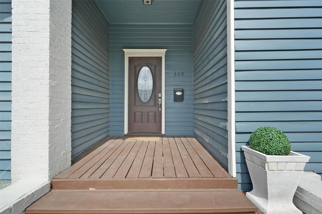 309 Pecore Street, Houston, TX 77009