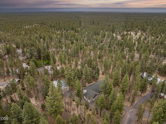 1713 Stetson Court, La Pine, OR 97739