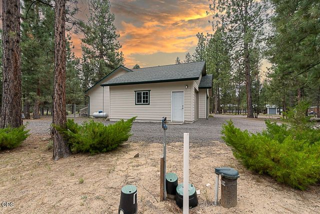 1713 Stetson Court, La Pine, OR 97739
