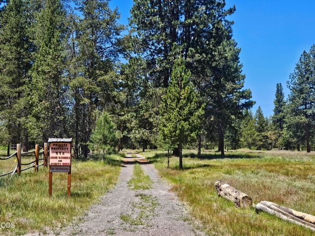 1713 Stetson Court, La Pine, OR 97739