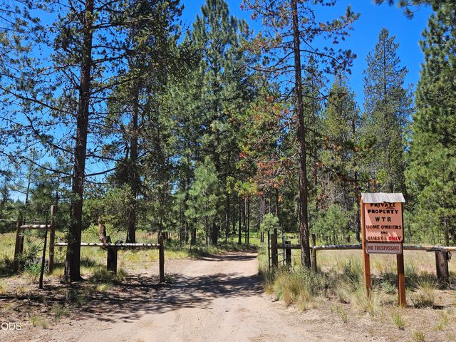 1713 Stetson Court, La Pine, OR 97739