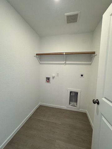 2802 Martell St, Corpus Christi, TX 78415