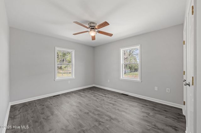 393 Old Vanceboro Road, New Bern, NC 28560