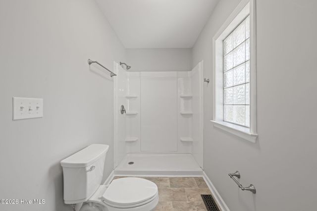 393 Old Vanceboro Road, New Bern, NC 28560