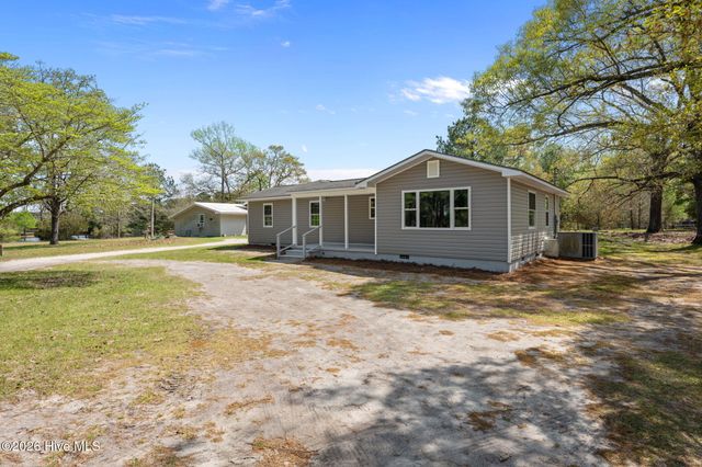 393 Old Vanceboro Road, New Bern, NC 28560