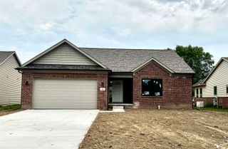 582 Rose Crest Boulevard, Monroe, MI 48162