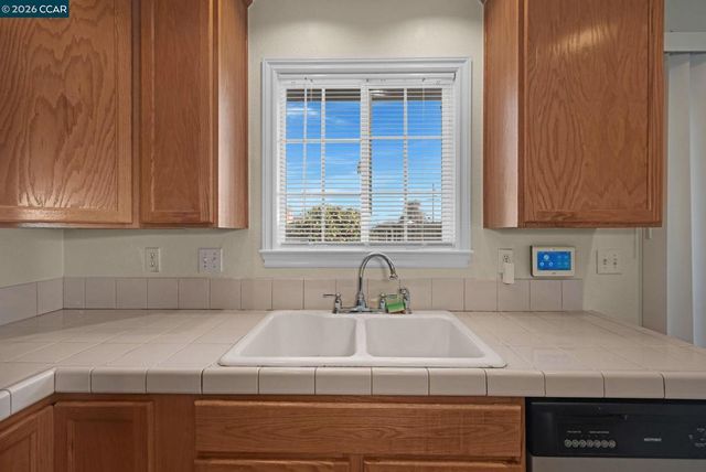 816 Grant St, Vallejo, CA 94590