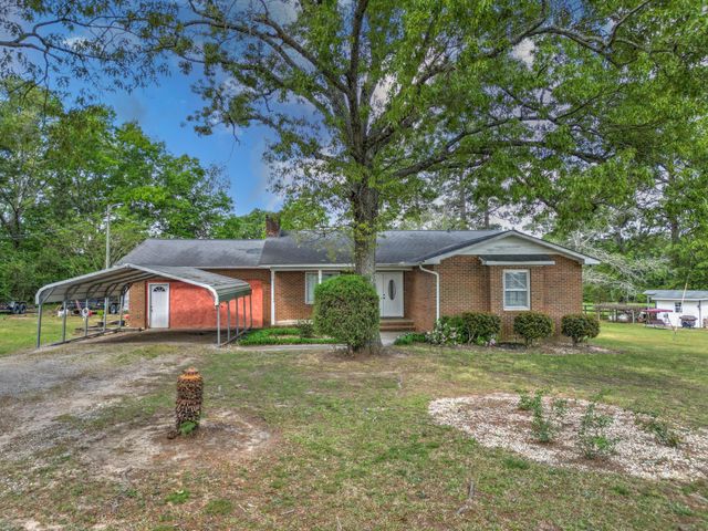 658 Tee Vee Road, Elloree, SC 29047