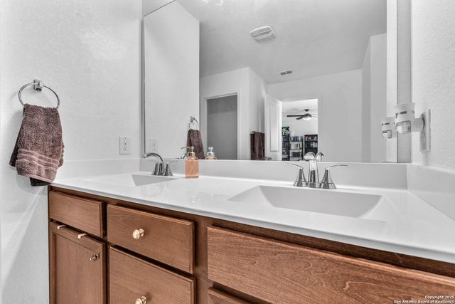 15703 SELENE VW, San Antonio, TX 78245