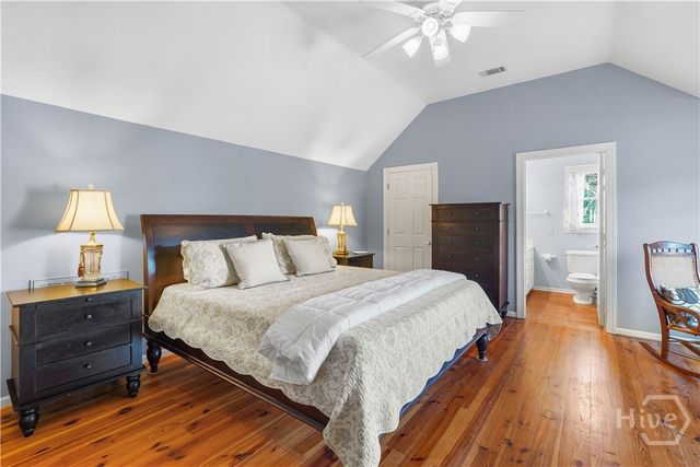 8 Chestley Place, Savannah, GA 31406