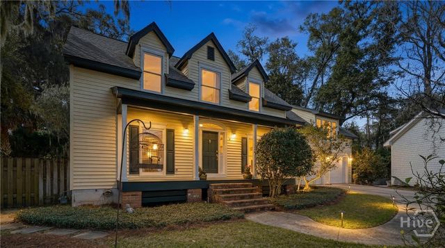8 Chestley Place, Savannah, GA 31406